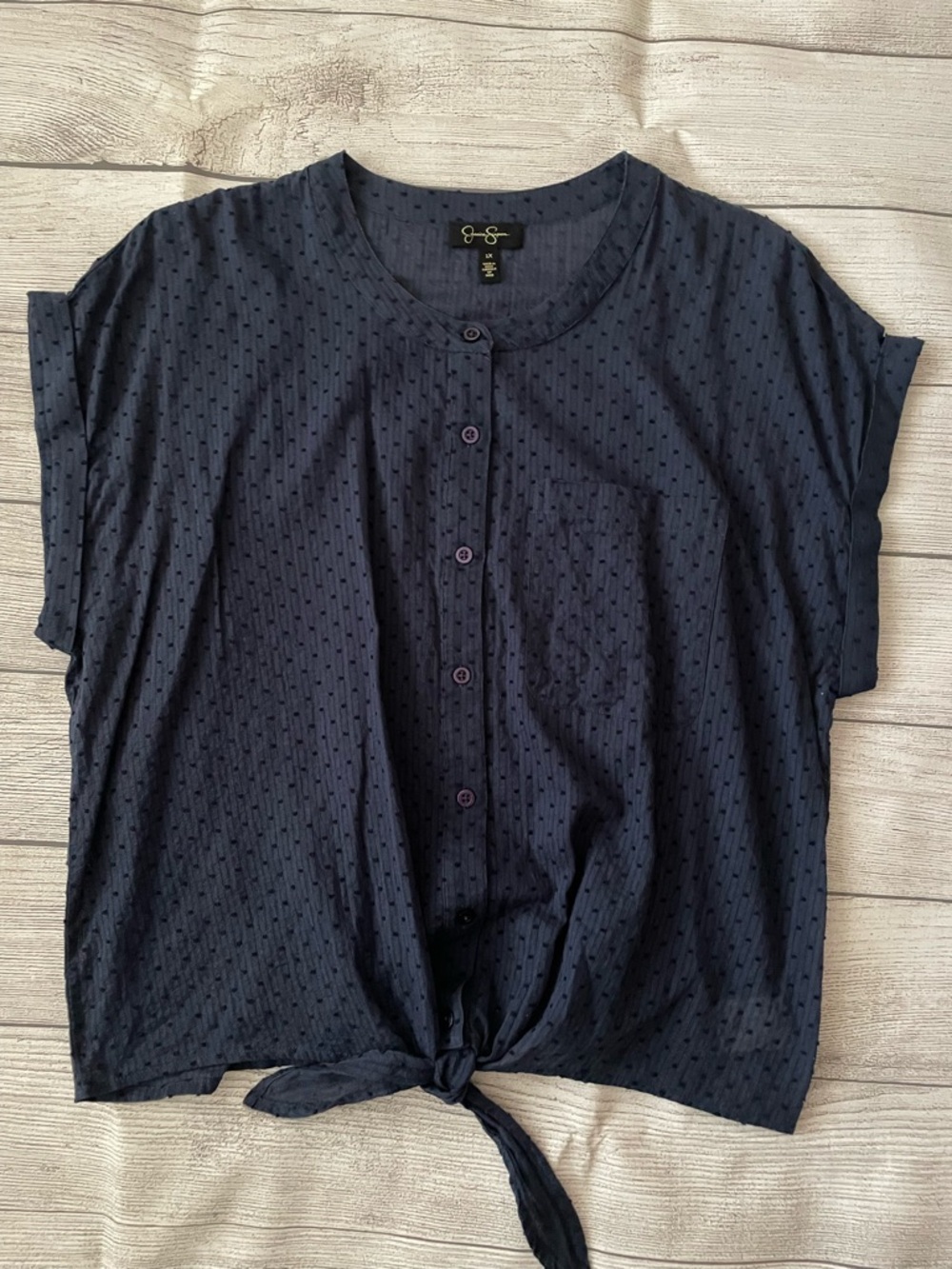 Jessica Simpson Navy Textured Button-Front Tie-Hem Top